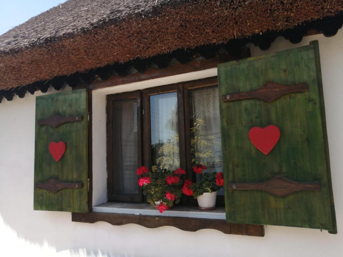 Casa Soarelui Hotell Murighiol Exteriör bild