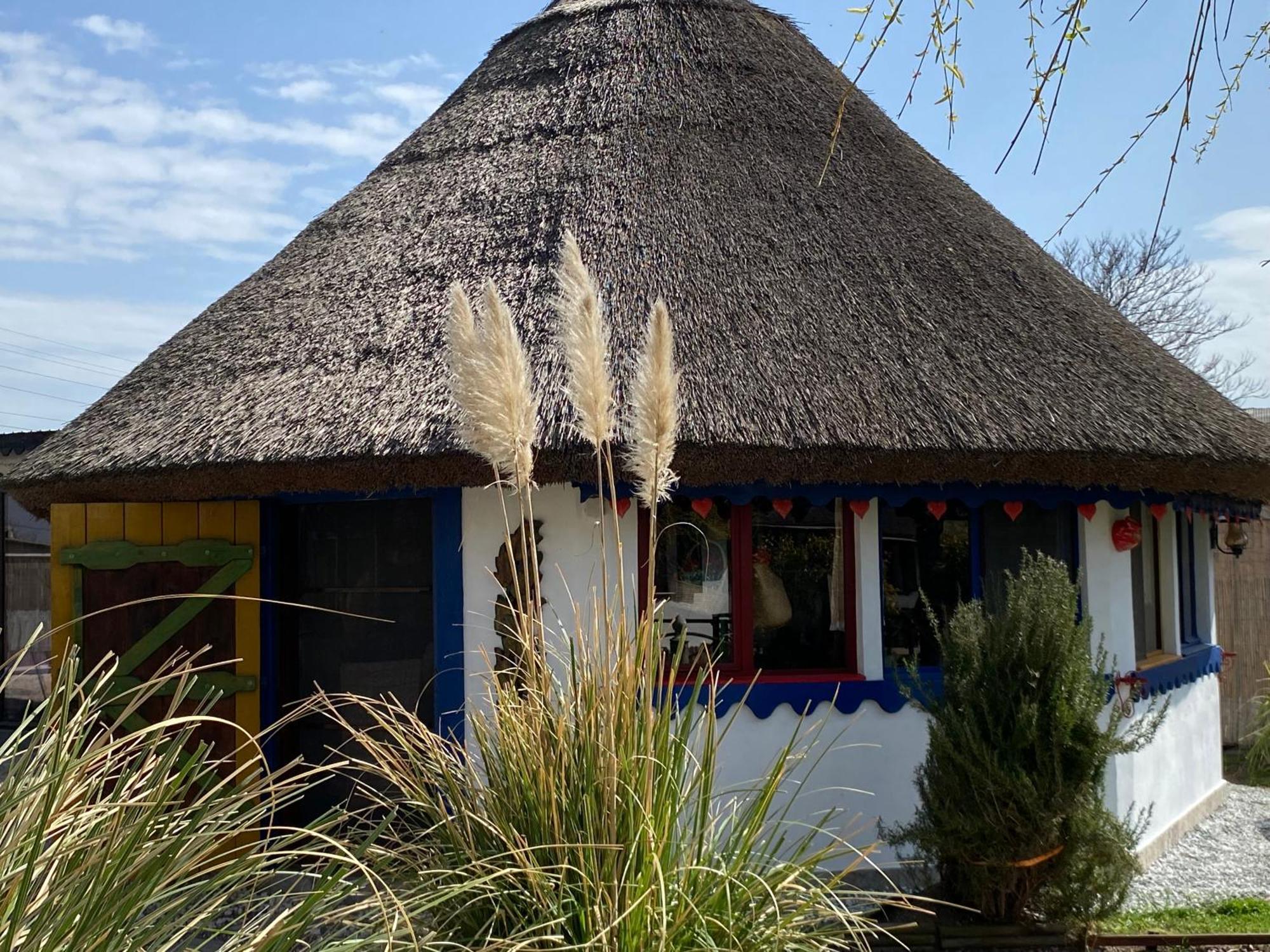 Casa Soarelui Hotell Murighiol Exteriör bild
